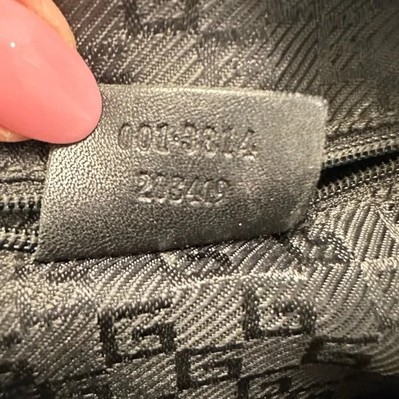 Gucci Vintage Leather Zip Hobo - Picture 9 of 9